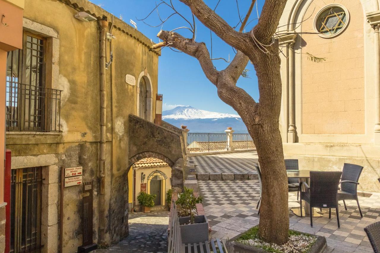 Lilla - Home And Garden Riposto Exterior foto